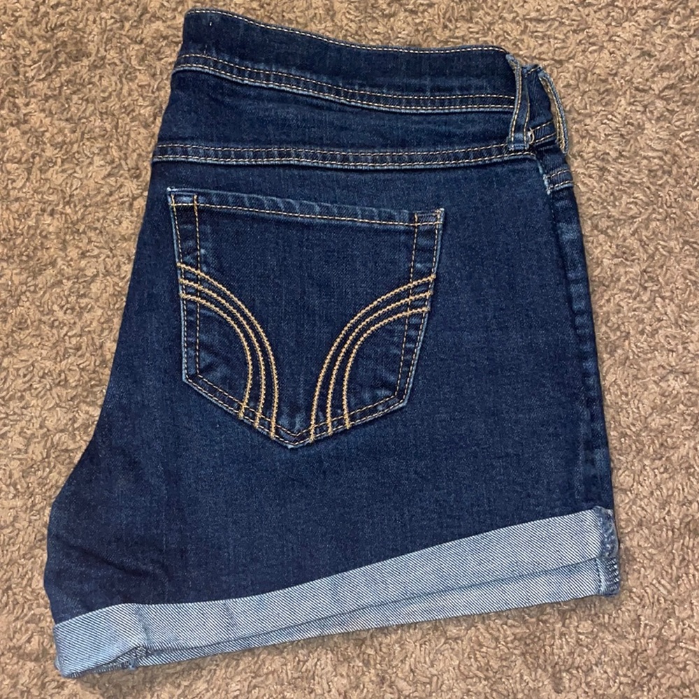 Hollister Midi Short